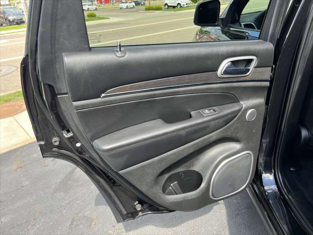 used 2015 Jeep Grand Cherokee car, priced at $17,995