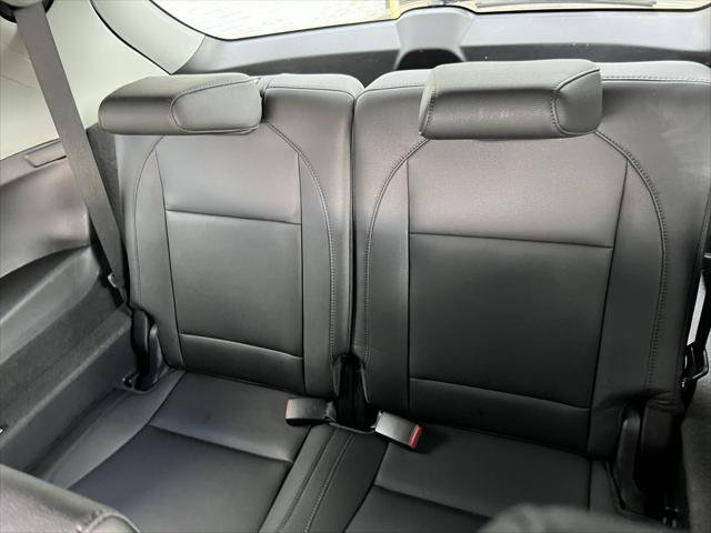 used 2016 Acura MDX car, priced at $17,995
