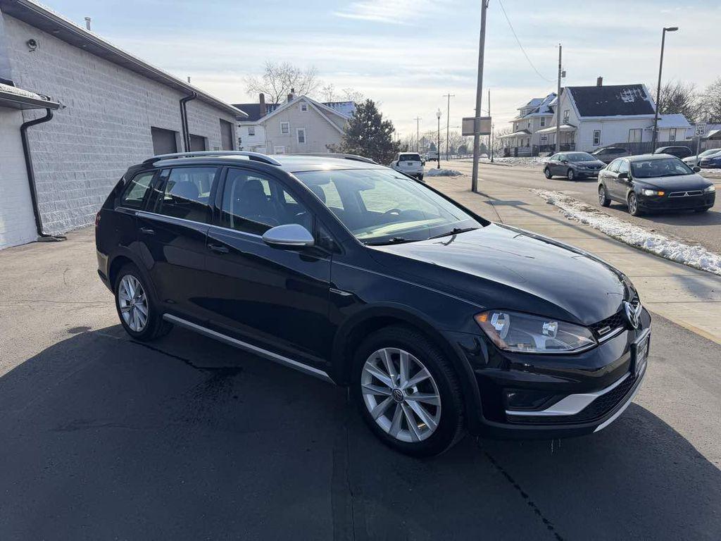 used 2017 Volkswagen Golf Alltrack car, priced at $14,995