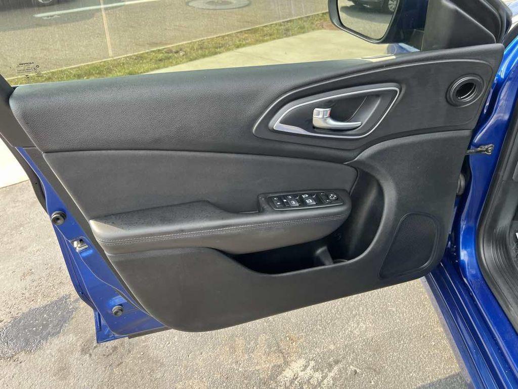 used 2015 Chrysler 200 car, priced at $11,995
