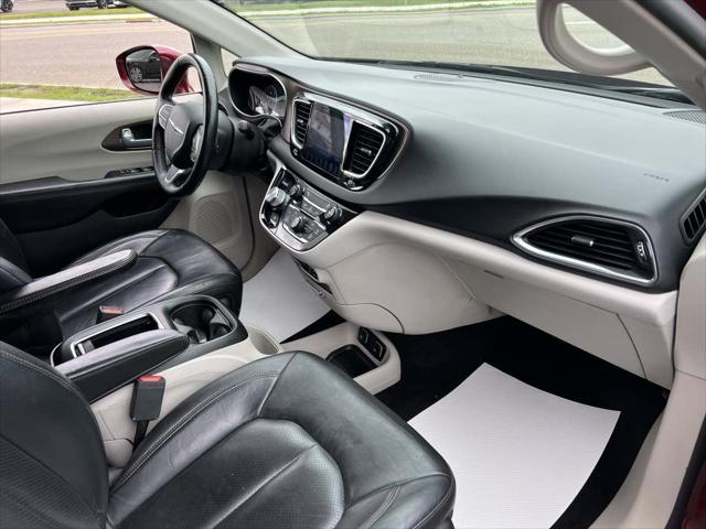 used 2017 Chrysler Pacifica car, priced at $13,995