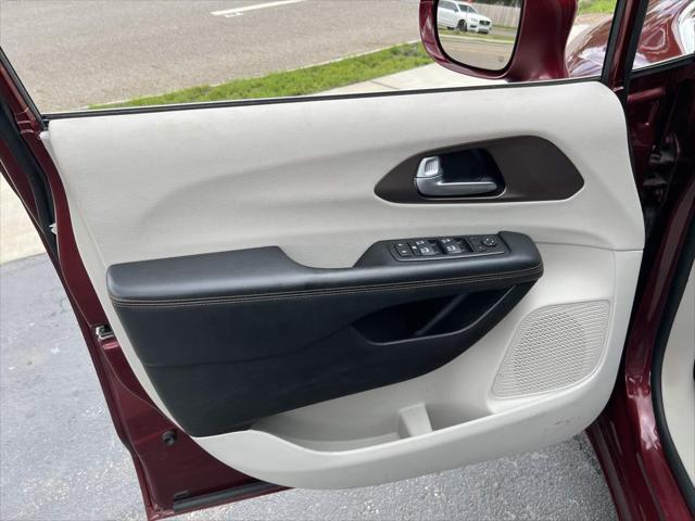 used 2017 Chrysler Pacifica car, priced at $13,995