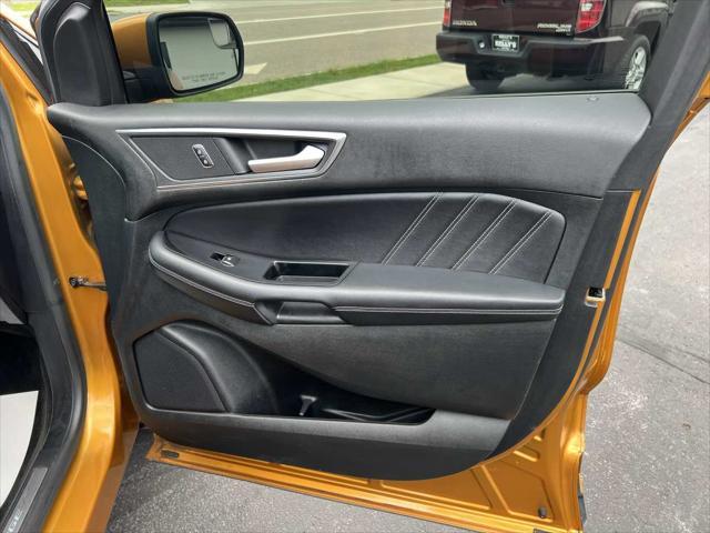 used 2015 Ford Edge car, priced at $14,500
