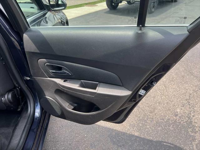 used 2016 Chevrolet Cruze Limited car, priced at $10,500