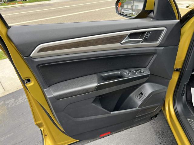 used 2018 Volkswagen Atlas car, priced at $18,500