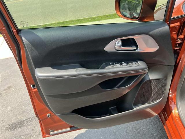 used 2018 Chrysler Pacifica car, priced at $17,995