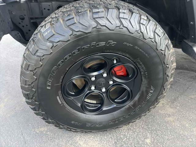 used 2020 Jeep Gladiator car, priced at $28,500