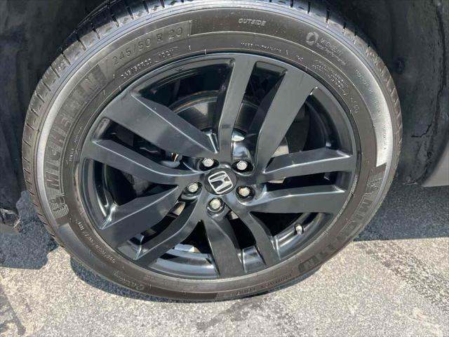 used 2016 Honda Pilot car, priced at $20,995