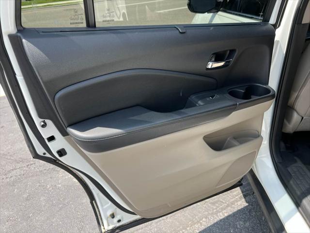 used 2016 Honda Pilot car, priced at $20,995