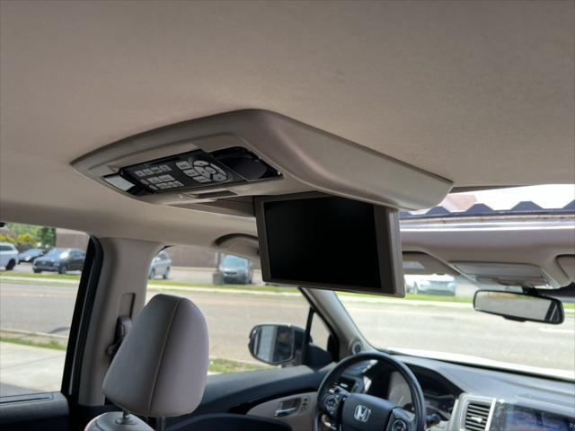 used 2016 Honda Pilot car, priced at $20,995