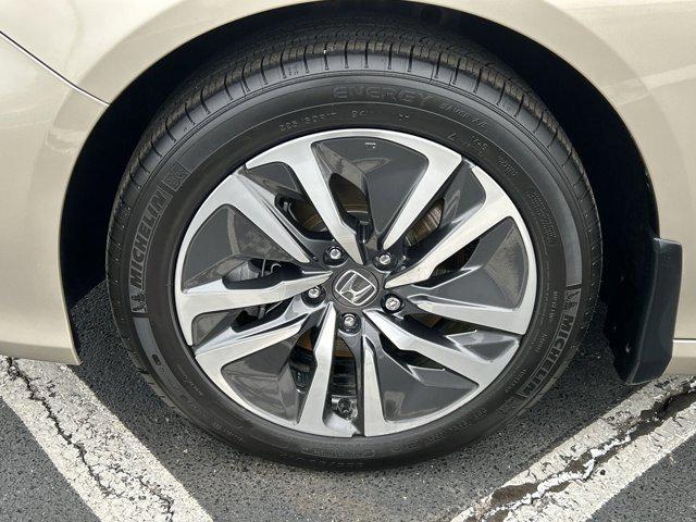 used 2019 Honda Accord Hybrid car, priced at $26,900