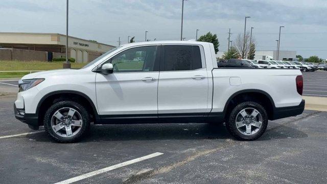 new 2024 Honda Ridgeline car, priced at $44,430