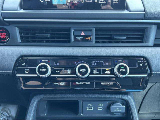 new 2025 Honda Pilot car, priced at $45,735