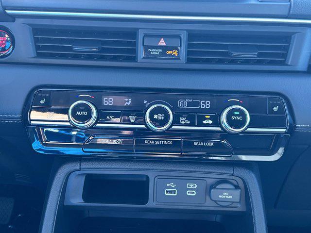 new 2025 Honda Pilot car, priced at $49,780