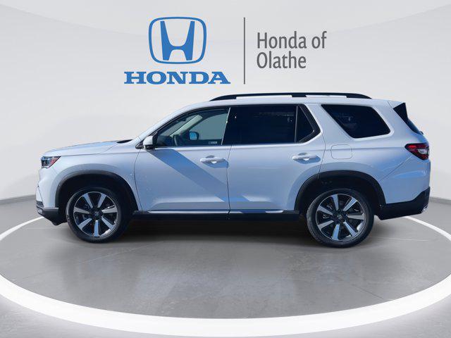 new 2025 Honda Pilot car, priced at $49,780