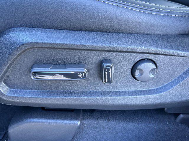 new 2025 Honda Pilot car, priced at $49,780