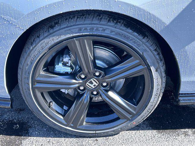 new 2025 Honda Accord Hybrid car, priced at $35,275