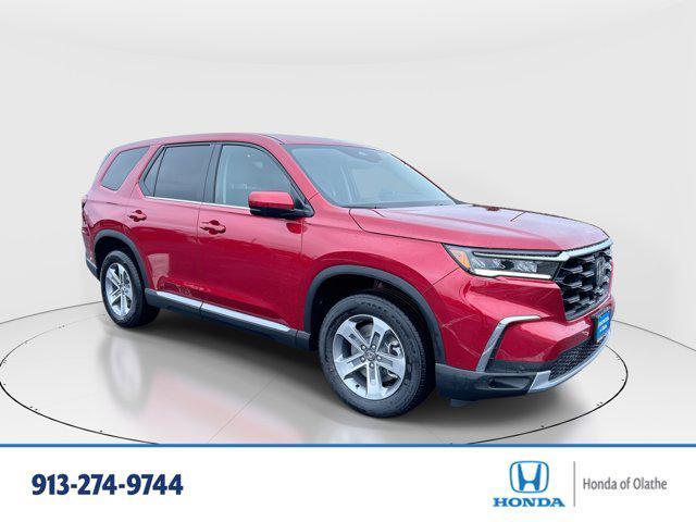 new 2025 Honda Pilot car, priced at $47,550