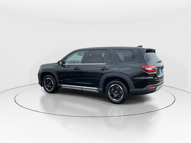 new 2025 Honda Pilot car, priced at $47,245