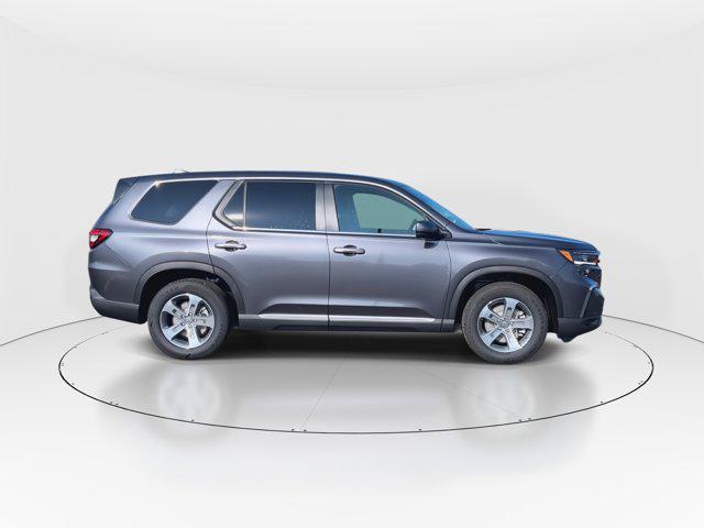 new 2025 Honda Pilot car, priced at $44,595
