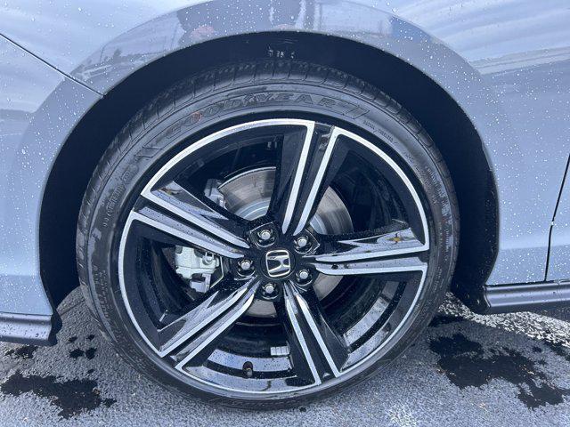 new 2025 Honda Accord Hybrid car, priced at $35,305