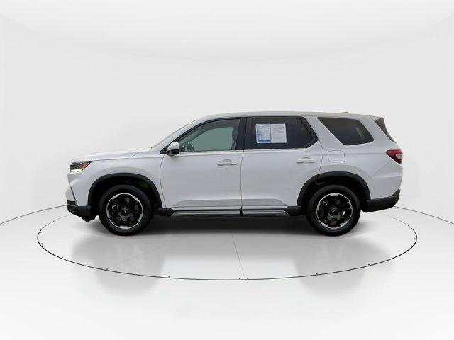 used 2025 Honda Pilot car, priced at $45,832