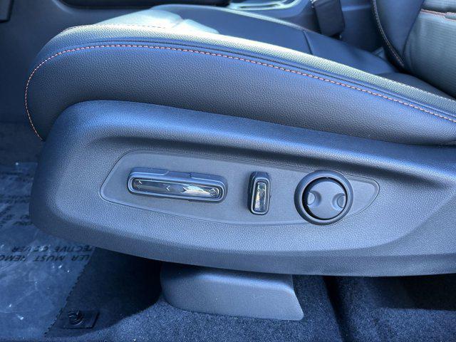 new 2025 Honda CR-V Hybrid car, priced at $40,545