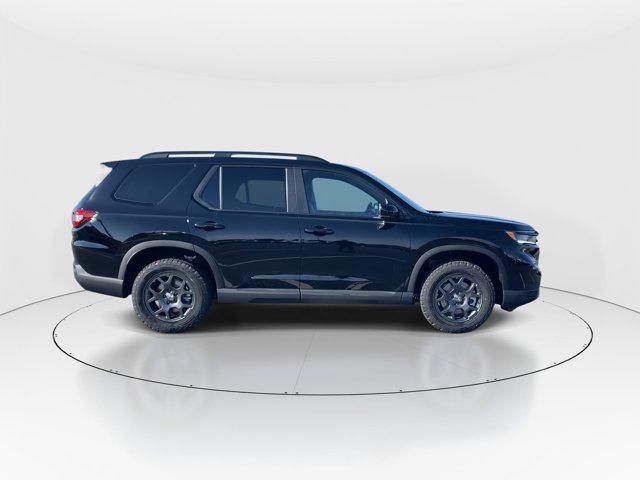 new 2025 Honda Pilot car, priced at $49,080