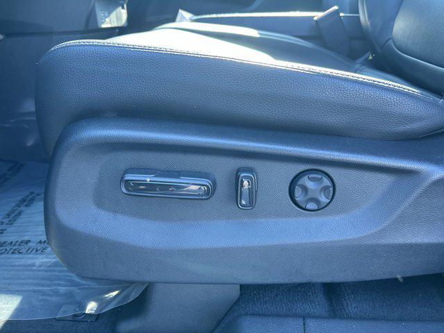 used 2025 Honda Odyssey car, priced at $43,800