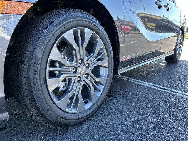 used 2025 Honda Odyssey car, priced at $46,500
