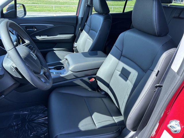 new 2025 Honda Ridgeline car, priced at $43,385