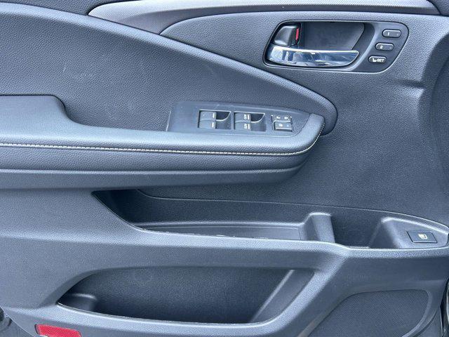 new 2025 Honda Ridgeline car