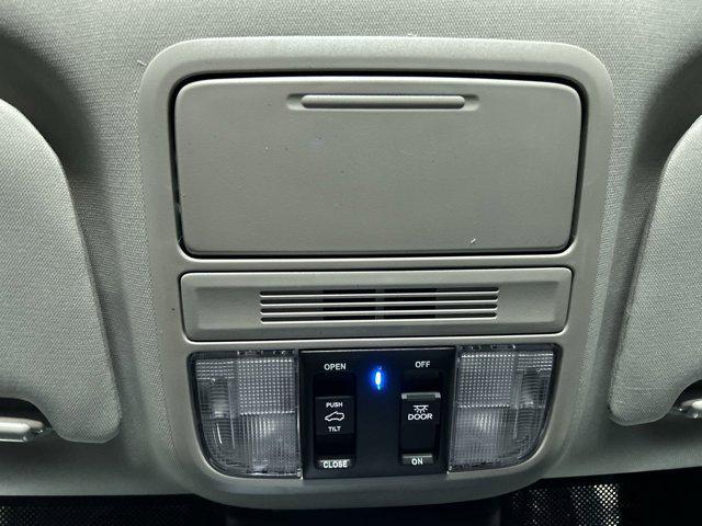 new 2025 Honda Odyssey car, priced at $47,320