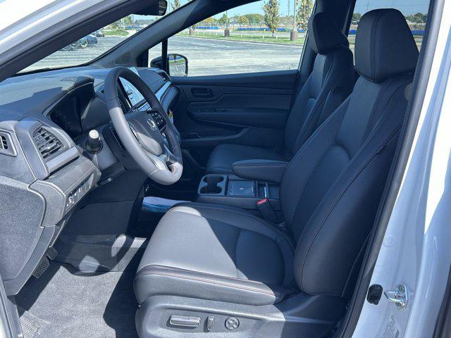 new 2026 Honda Odyssey car, priced at $45,845