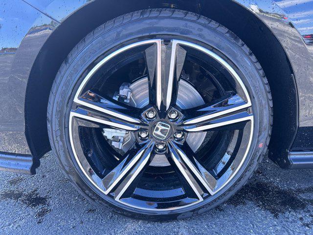 new 2025 Honda Accord Hybrid car, priced at $33,100