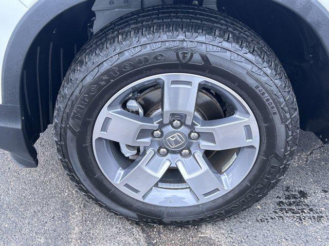 used 2025 Honda Ridgeline car, priced at $39,200