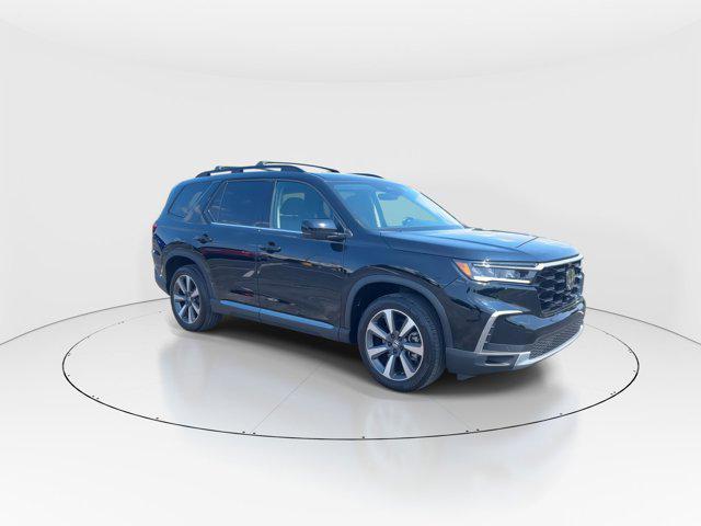 used 2023 Honda Pilot car, priced at $46,900