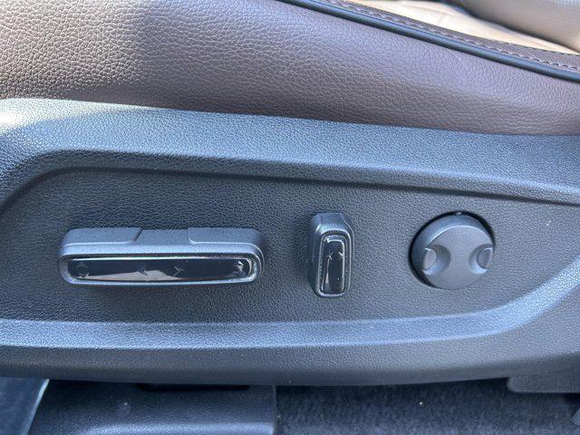 used 2023 Honda Pilot car, priced at $46,900