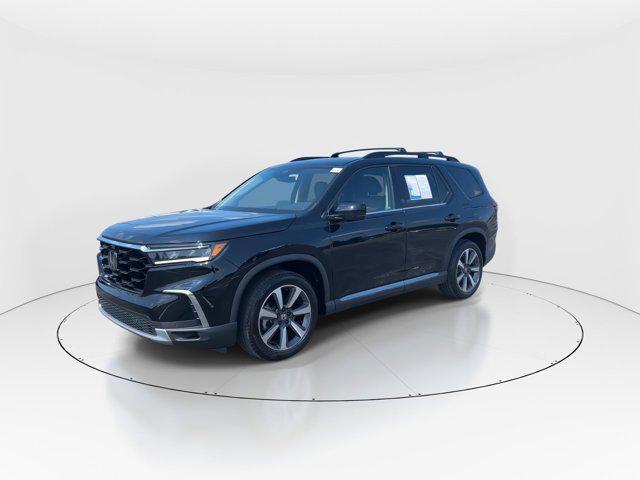 used 2023 Honda Pilot car, priced at $46,900