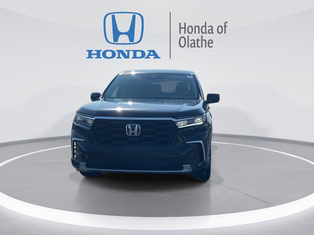 new 2025 Honda Pilot car