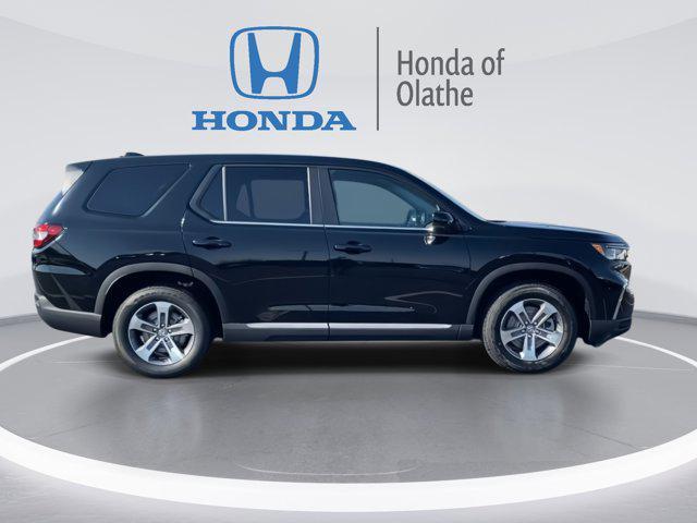 new 2025 Honda Pilot car