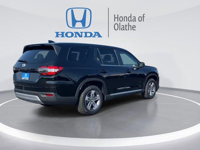 new 2025 Honda Pilot car