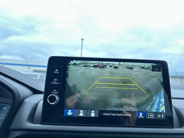 new 2026 Honda CR-V Hybrid car, priced at $39,925