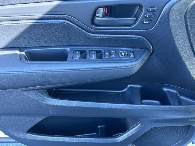 used 2025 Honda Odyssey car, priced at $44,500