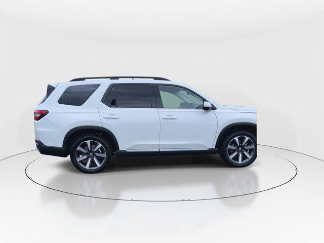 new 2025 Honda Pilot car, priced at $51,505
