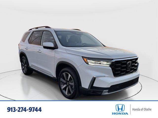 used 2023 Honda Pilot car, priced at $45,800