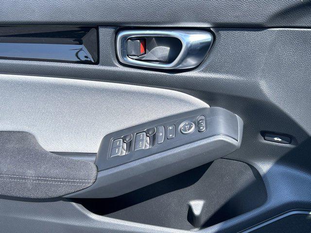 new 2025 Honda Civic Hybrid car, priced at $30,555