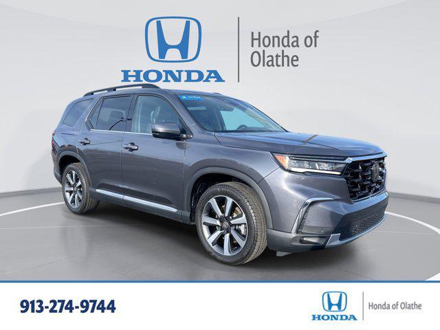 used 2025 Honda Pilot car, priced at $43,500