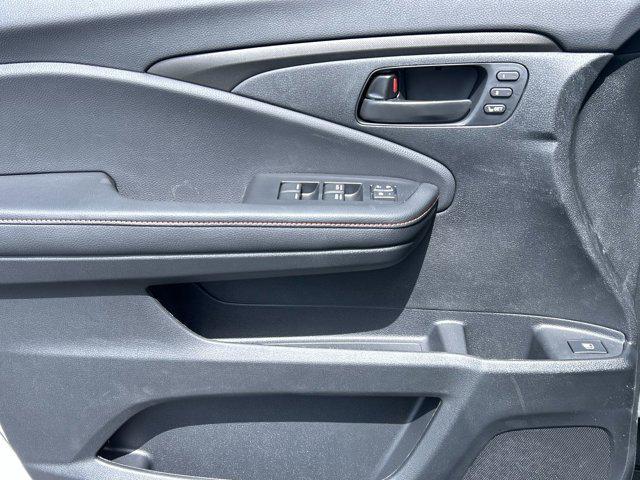 new 2025 Honda Ridgeline car, priced at $46,185