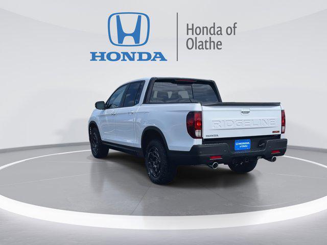 new 2025 Honda Ridgeline car, priced at $46,185